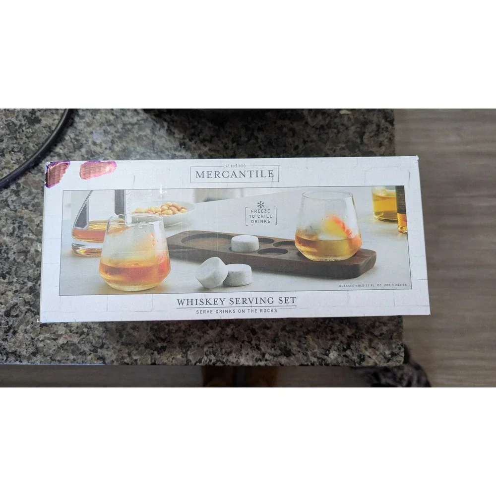 Whiskey Serving Set (Chilling Stones, Whiskey Glass X2, Wood‎ Tray) New In Box